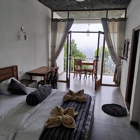 אלה Rock Paradise Homestay מראה חיצוני תמונה