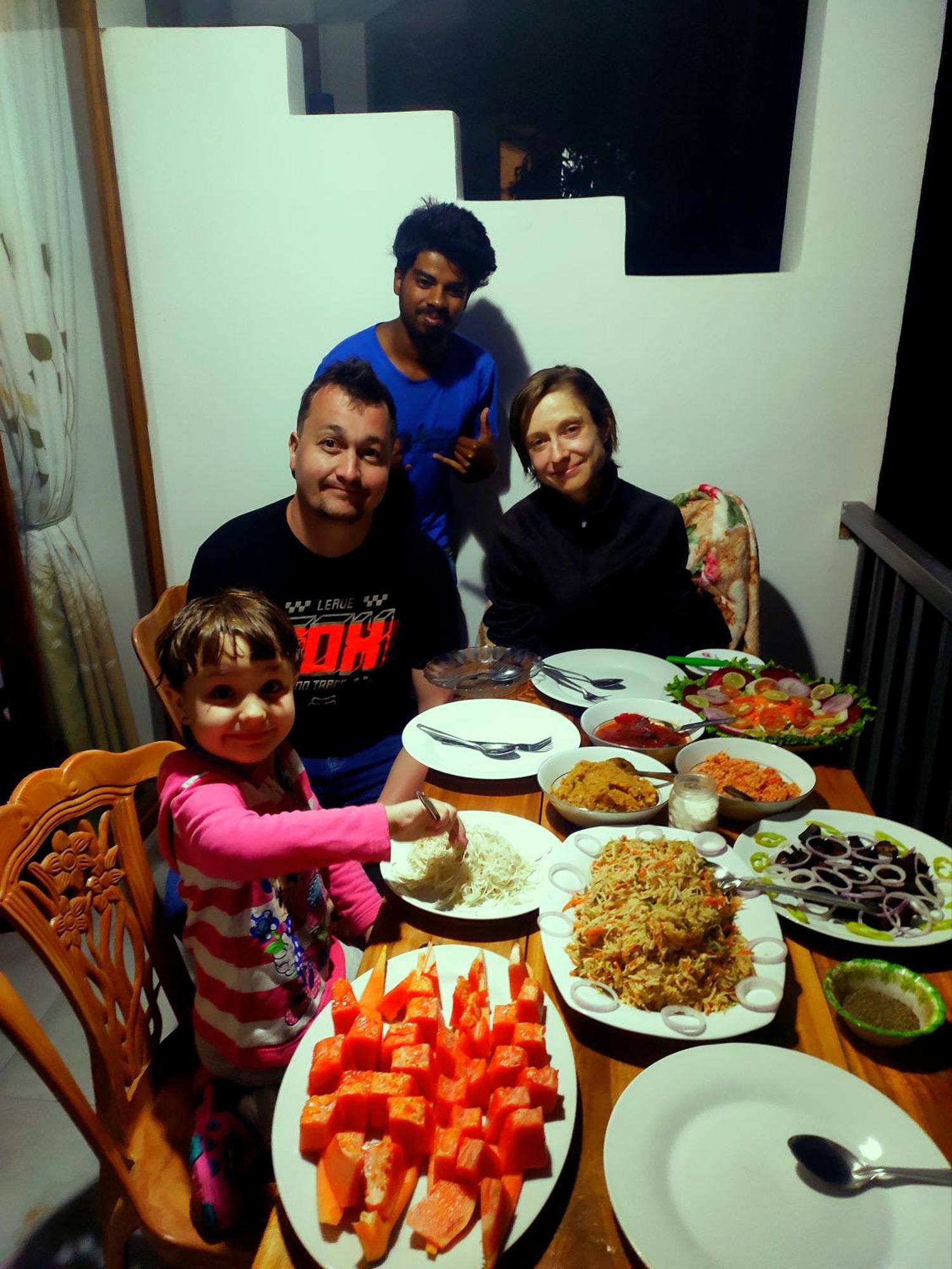 אלה Rock Paradise Homestay מראה חיצוני תמונה