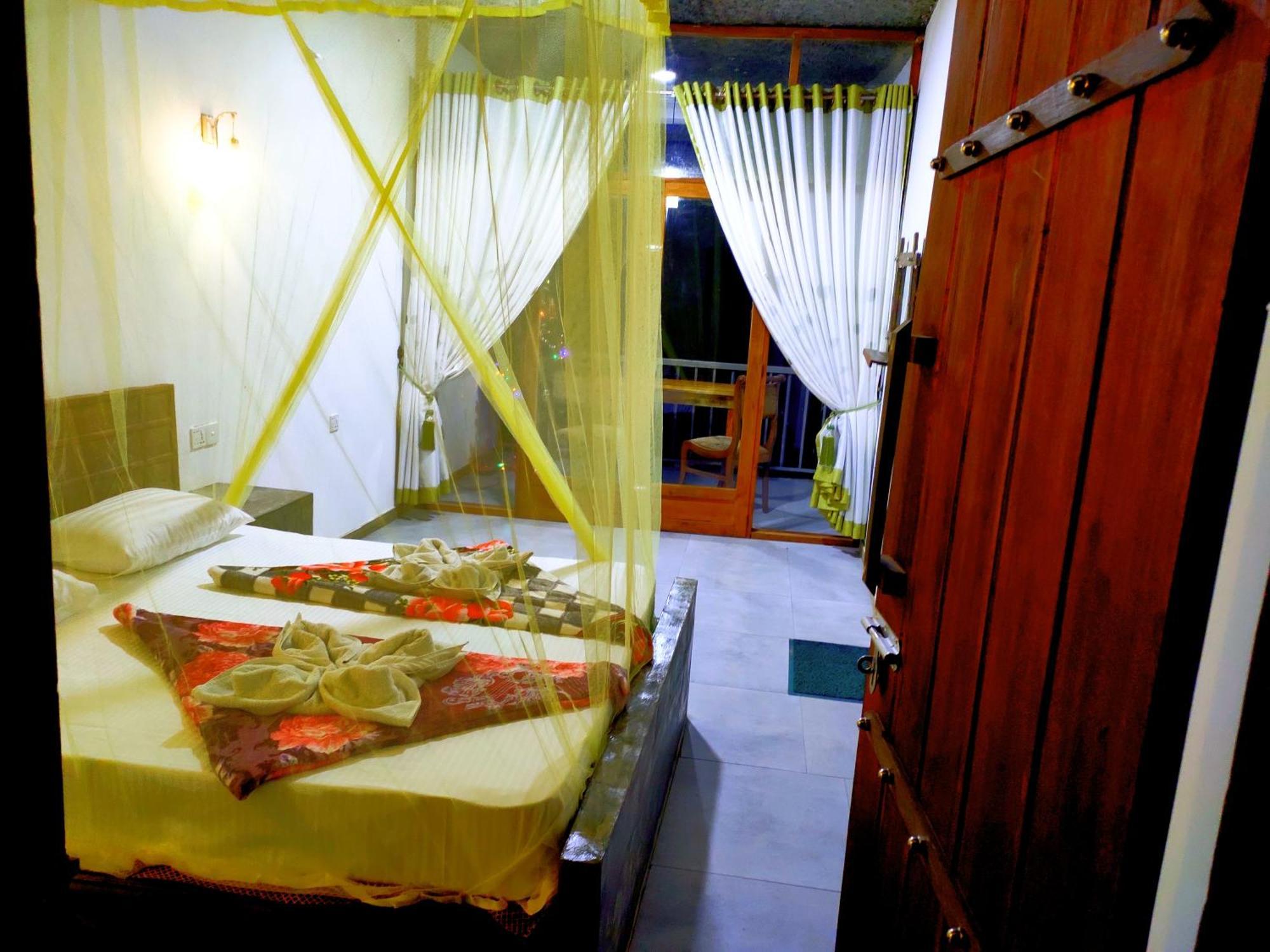 אלה Rock Paradise Homestay מראה חיצוני תמונה
