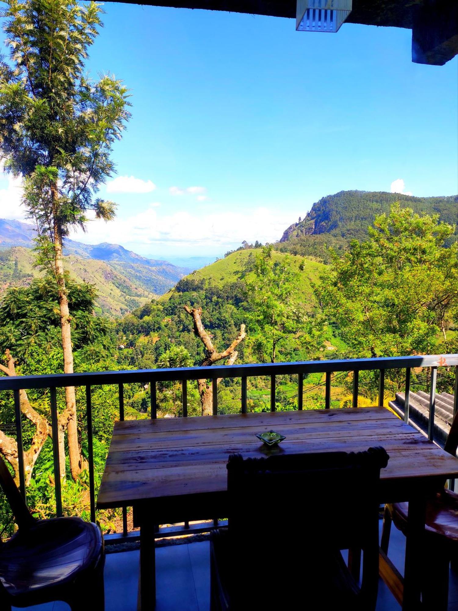 אלה Rock Paradise Homestay מראה חיצוני תמונה